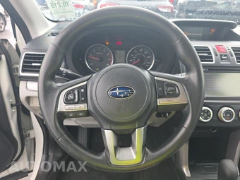 2018 Subaru Forester 2.5i – miniatura 10