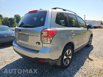 2018 Subaru Forester 2.5i - miniatura 3