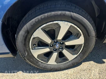 2018 Subaru Forester 2.5i Limited - miniatura 8