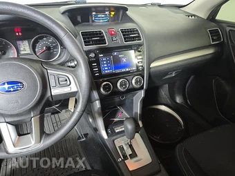 2018 Subaru Forester 2.5i Premium - miniatura 11
