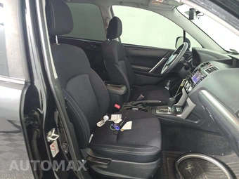 2018 Subaru Forester 2.5i Premium - miniatura 8