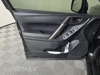 2018 Subaru Forester 2.5i Premium - miniatura 9