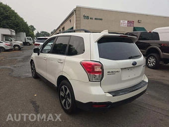 2018 Subaru Forester 2.5i Premium – miniatura 2