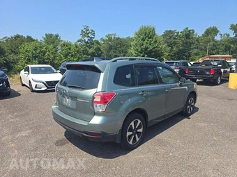 2018 Subaru Forester 2.5i Premium – miniatura 3
