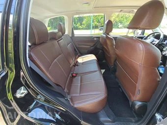 2018 Subaru Forester 2.5i Touring – miniatura 16