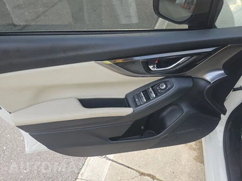 2018 Subaru Impreza 5-Door 2.0i Limited Hatchback - miniatura 9