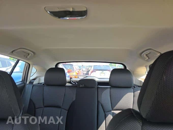 2018 Subaru Impreza 5-Door 2.0i Premium Hatchback - miniatura 11