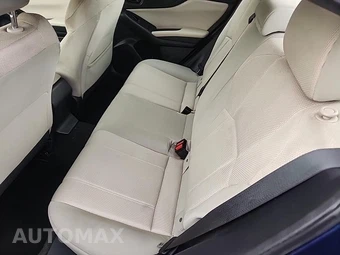 2018 Subaru Impreza Sedan 2.0i Premium - miniatura 16