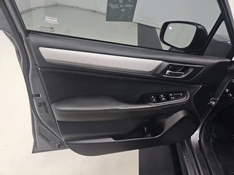 2018 Subaru Legacy 2.5i Premium – miniatura 9