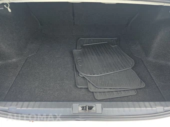 2018 Subaru Legacy 2.5i Premium - miniatura 16