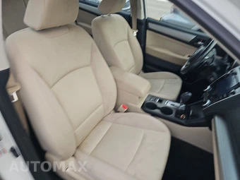 2018 Subaru Legacy 2.5i Premium – miniatura 8