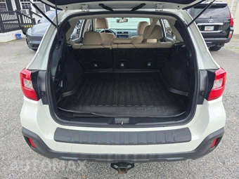 2018 Subaru Outback 2.5i Limited – miniatura 14