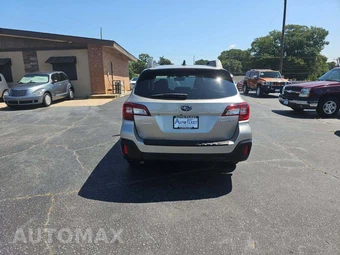2018 Subaru Outback 2.5i Limited – miniatura 3