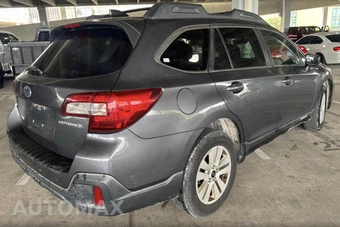 2018 Subaru Outback 2.5i Premium - miniatura 5