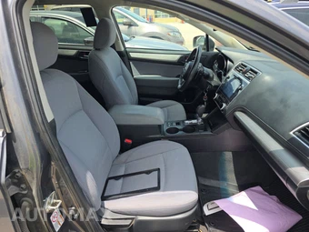2018 Subaru Outback 2.5i Premium – miniatura 8