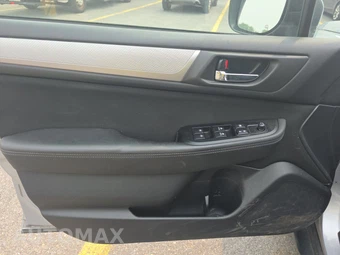 2018 Subaru Outback 2.5i Premium – miniatura 9