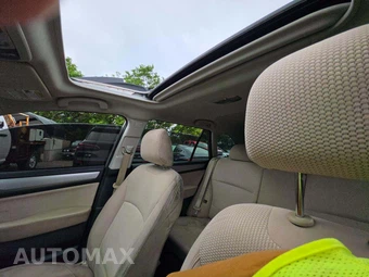 2018 Subaru Outback 2.5i Premium - miniatura 11