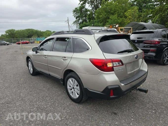 2018 Subaru Outback 2.5i Premium - miniatura 2
