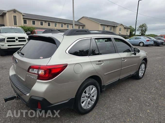 2018 Subaru Outback 2.5i Premium - miniatura 3