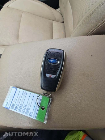 2018 Subaru Outback 3.6R Limited – miniatura 8