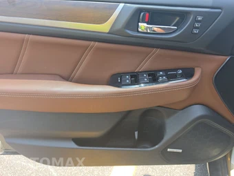 2018 Subaru Outback 3.6R Touring - miniatura 9