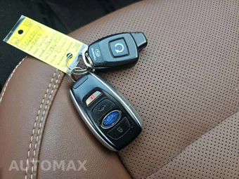 2018 Subaru Outback 3.6R Touring - miniatura 8