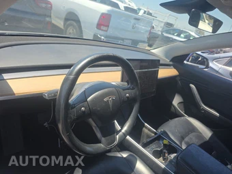2018 Tesla Model 3 Long Range – miniatura 11