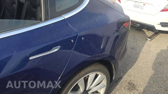 2018 Tesla Model 3 Long Range – miniatura 24