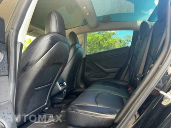 2018 Tesla Model 3 Long Range – miniatura 16