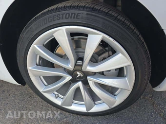 2018 Tesla Model 3 Long Range - miniatura 22