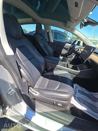 2018 Tesla Model 3 Long Range – miniatura 18