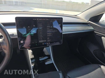 2018 Tesla Model 3 Long Range – miniatura 10
