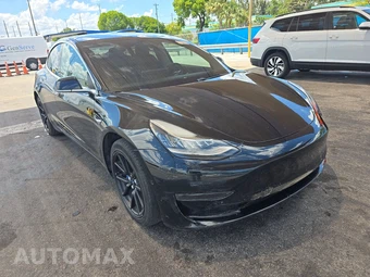 2018 Tesla Model 3 Long Range – miniatura 3