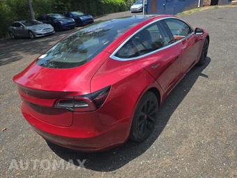 2018 Tesla Model 3 Long Range - miniatura 3
