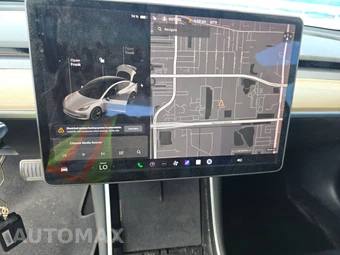 2018 Tesla Model 3 Long Range – miniatura 11