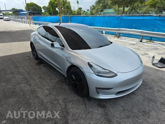 2018 Tesla Model 3 Long Range – miniatura 3