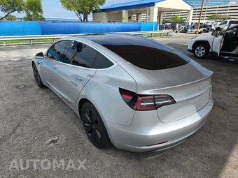 2018 Tesla Model 3 Long Range – miniatura 6