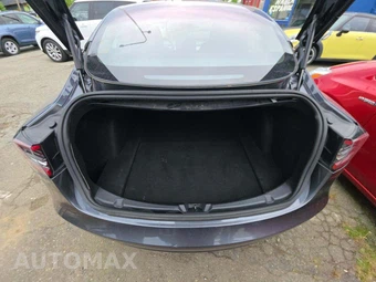 2018 Tesla Model 3 Long Range – miniatura 14