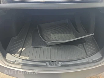 2018 Tesla Model 3 Long Range - miniatura 20