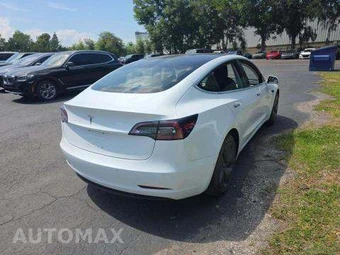 2018 Tesla Model 3 Long Range - miniatura 3