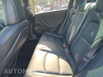 2018 Tesla Model 3 Long Range – miniatura 13