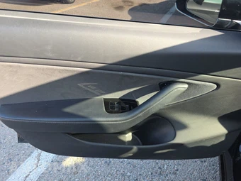 2018 Tesla Model 3 Long Range – miniatura 9