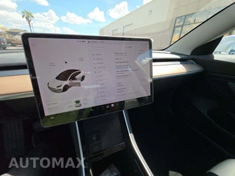 2018 Tesla Model 3 Long Range - miniatura 10