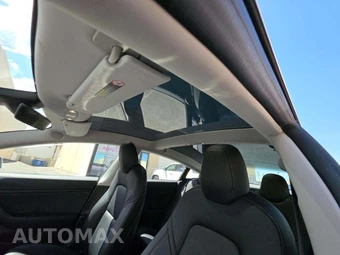 2018 Tesla Model 3 Long Range - miniatura 11