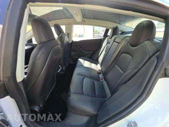 2018 Tesla Model 3 Long Range - miniatura 13