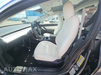 2018 Tesla Model 3 Long Range – miniatura 7