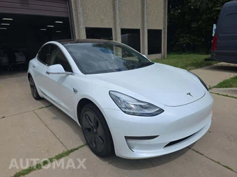 2018 Tesla Model 3 Long Range – miniatura 4