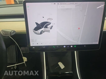 2018 Tesla Model 3 Long Range – miniatura 11