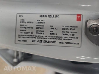 2018 Tesla Model 3 Long Range – miniatura 14