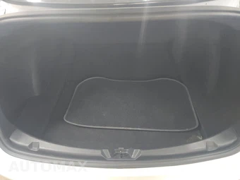 2018 Tesla Model 3 Long Range – miniatura 16